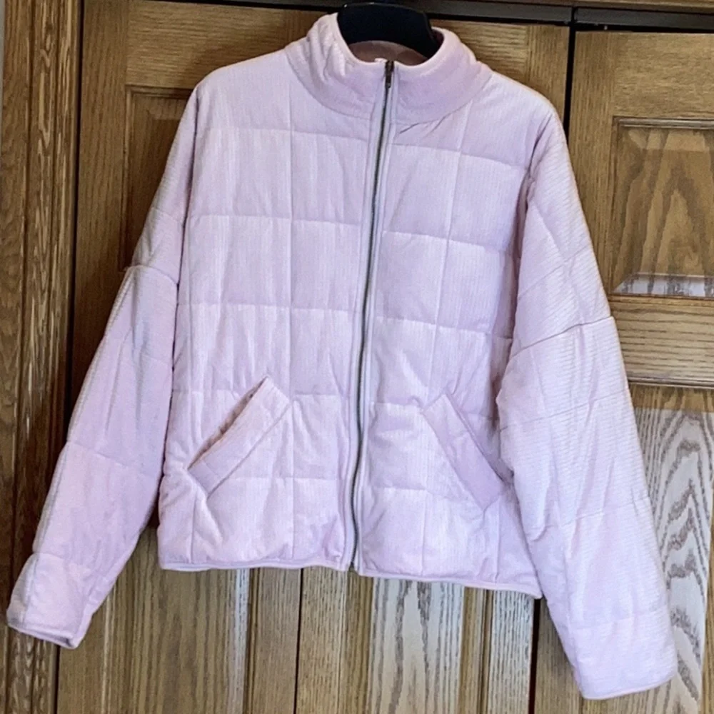 Forever 21 super soft Pink Quilted Jacket. Women’s size large, ❗️NEW with tags - Picture 2 of 14